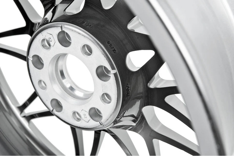 Load image into Gallery viewer, BMW F8X M3 / M4 Style 666M Competition Package Wheel Set
