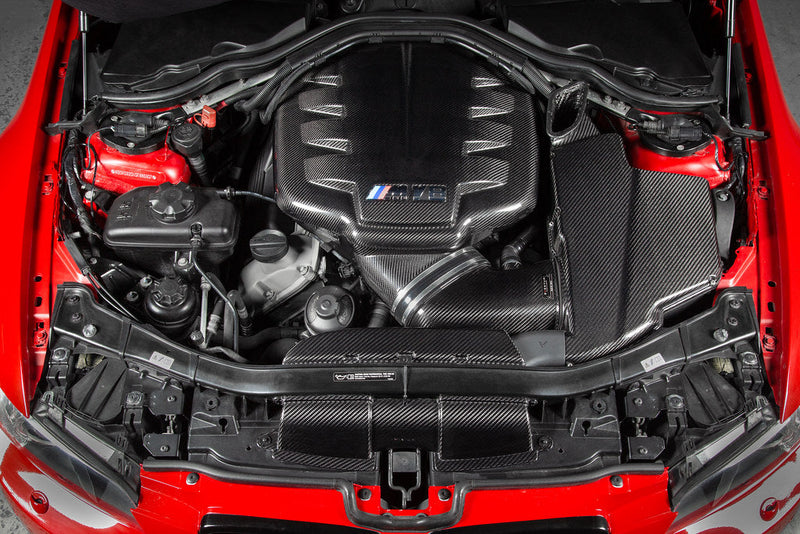 Load image into Gallery viewer, Eventuri BMW E9X M3 Carbon Duct Set - Gloss

