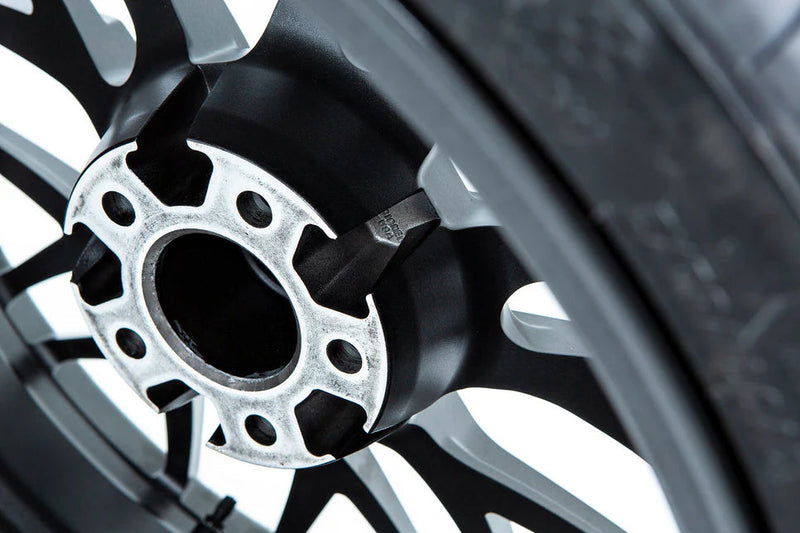 Load image into Gallery viewer, Vorsteiner G8X M3 / M4 V-FF 107 20" Wheel Set
