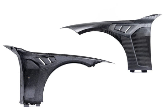 Alpha-N G8X M3 / M4 Carbon Vented Front Fender Set