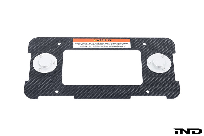 Load image into Gallery viewer, Carbonex BMW Magnetic Rear License Plate Mount

