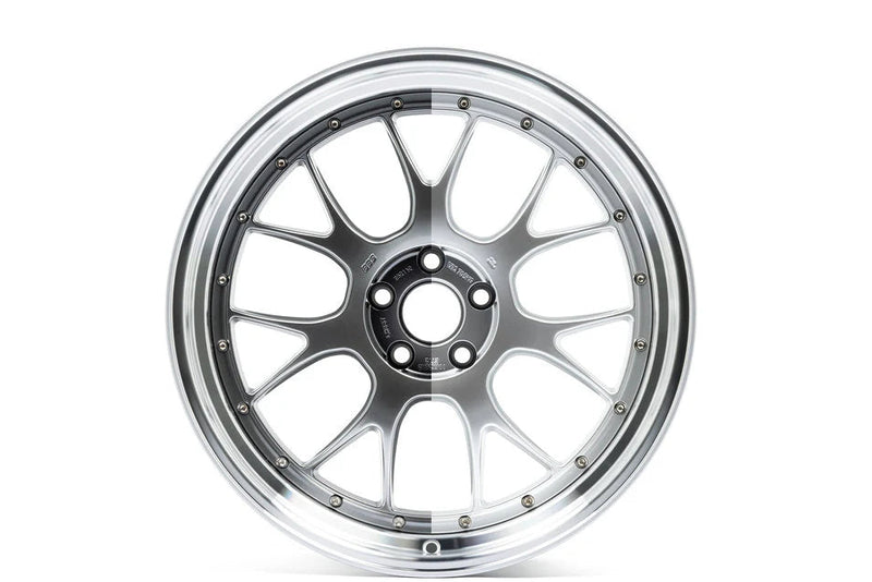 Load image into Gallery viewer, BBS G8X M2 / M3 / M4 LM-R 20" Wheel Set
