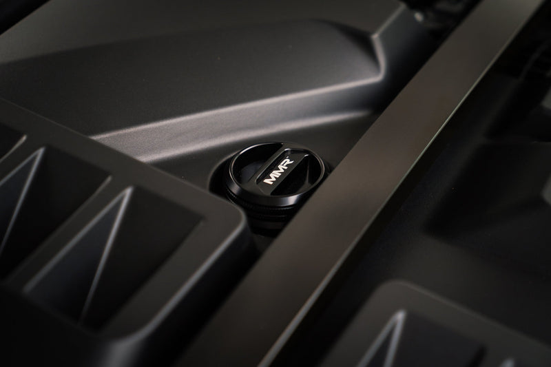 Load image into Gallery viewer, MMX Performance BMW Billet Oil Filler Cap - S58 / B48E
