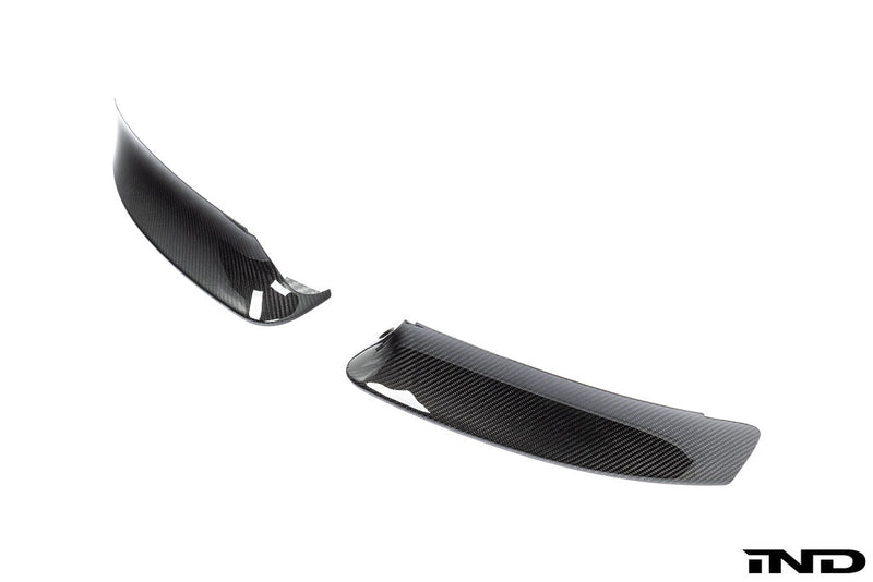 Load image into Gallery viewer, Karbonius E46 M3 CSL Carbon Front Splitter Set
