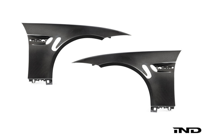 Load image into Gallery viewer, Karbonius E92 M3 Carbon OEM Style Fender Set
