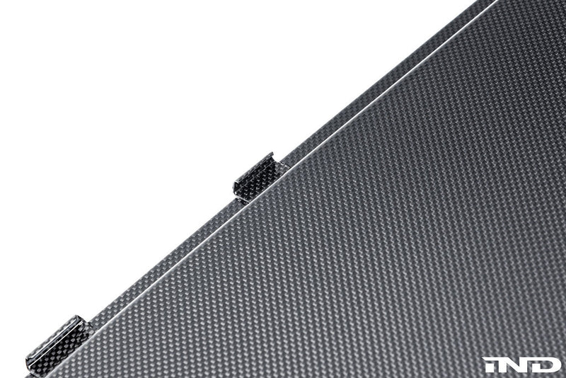 Load image into Gallery viewer, Karbonius E92 M3 Carbon Roof Panel
