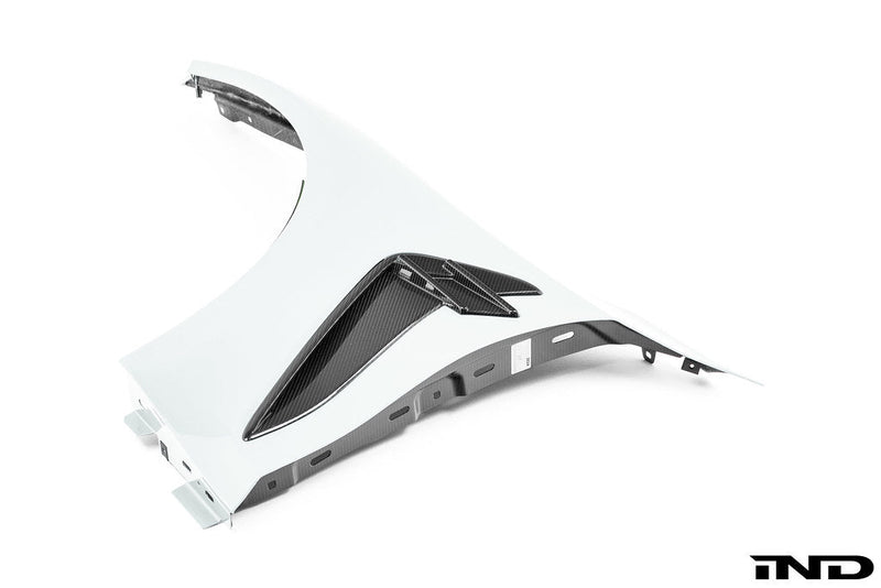 Load image into Gallery viewer, Karbonius G80 M3 Carbon Vented Front Fender Set
