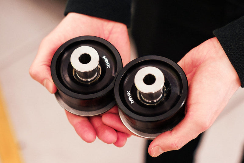 Load image into Gallery viewer, MMX Performance G8X Front Control Arm Spherical Bearing Set
