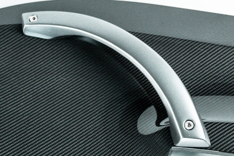 Load image into Gallery viewer, Karbonius E46 M3 CSL Door Handle Set
