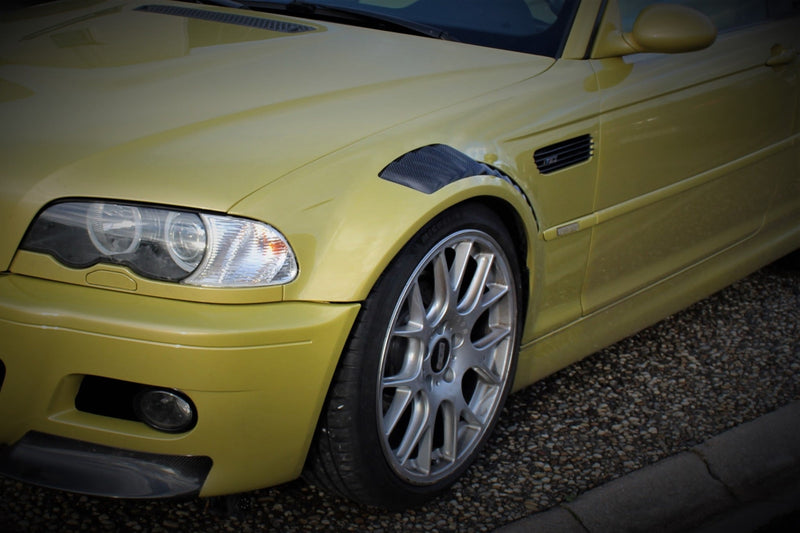 Load image into Gallery viewer, Karbonius E46 M3 Carbon Vented Fender Set
