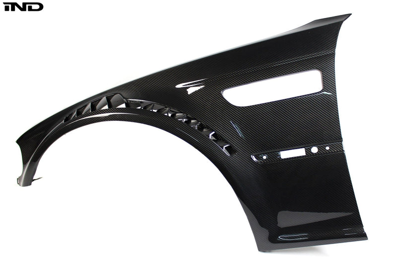Load image into Gallery viewer, Karbonius E46 M3 Carbon Vented Fender Set
