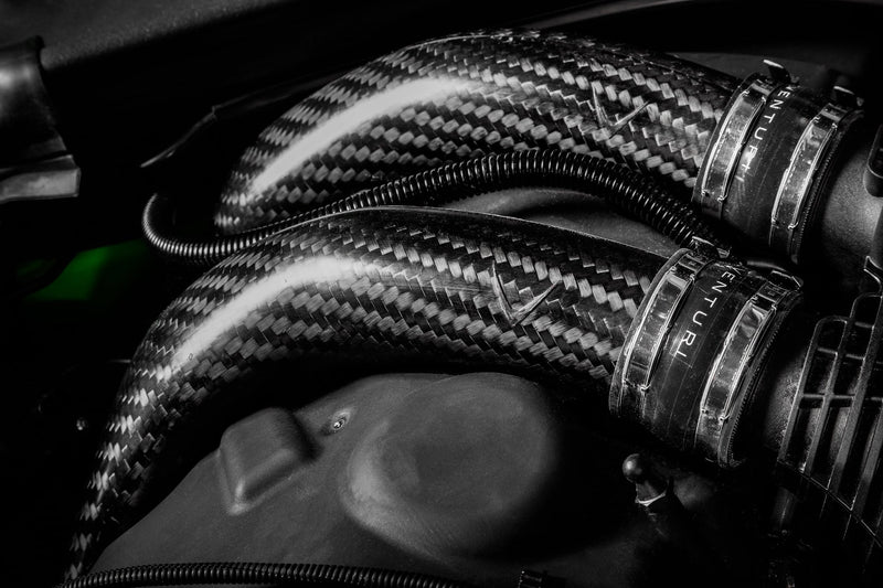 Load image into Gallery viewer, Eventuri BMW F8X M2C M3 M4 S55 Black Carbon Charge Pipe Set - Matte
