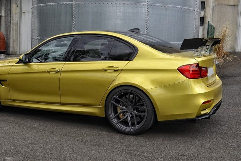 Load image into Gallery viewer, Karbonius F8X M3 / M4 Carbon Rear Wing - Stage 1

