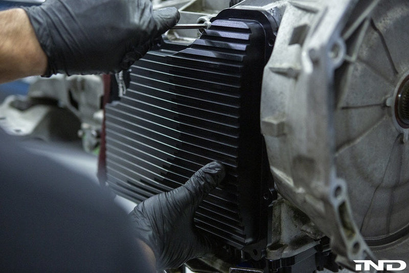 Load image into Gallery viewer, Fall-Line Motorsports Aluminum BMW DCT Hydraulics Cover
