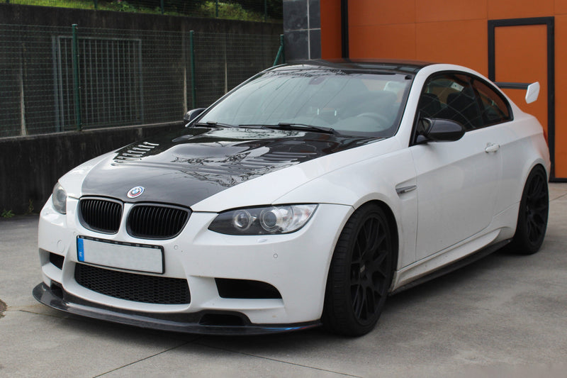 Load image into Gallery viewer, Karbonius E92 M3 Carbon Vented Hood
