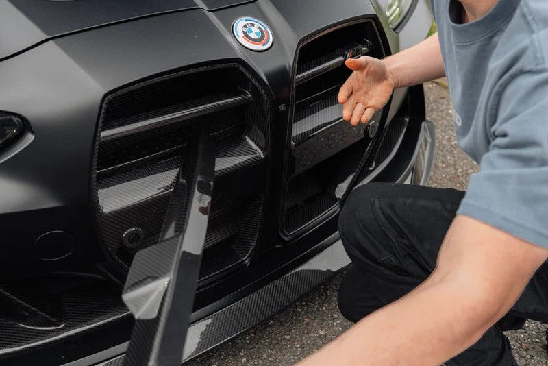Load image into Gallery viewer, TREVORA G8X M3 / M4 Pre-Preg Carbon Fiber Foam Crash Bar Cover
