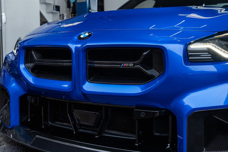 Load image into Gallery viewer, TREVORA G87 M2 Pre-Preg Carbon Fiber CSL Front Grilles
