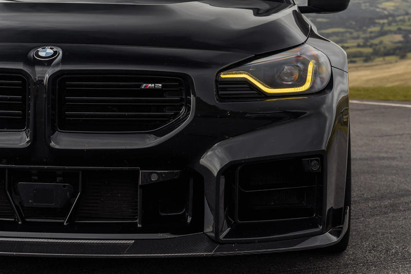 Load image into Gallery viewer, TREVORA G87 M2 Carbon Front Splitter with Winglets
