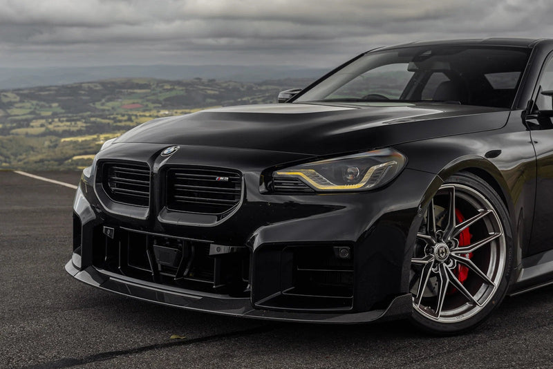 Load image into Gallery viewer, TREVORA G87 M2 Carbon Front Splitter with Winglets
